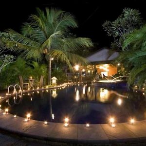 Nyiur Indah Beach Hotel